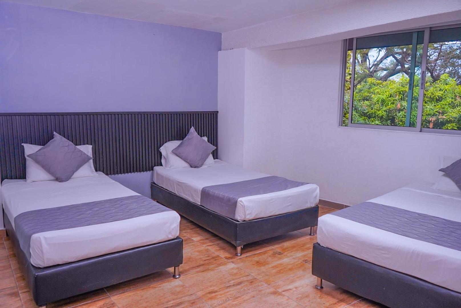 Palmas Del Estadio Hotel